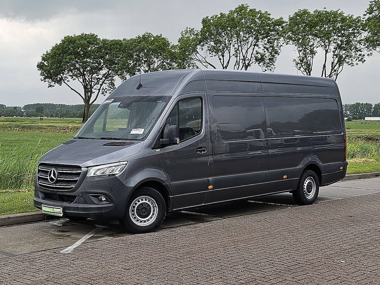 Mercedes-Benz Sprinter - 319 3.0 CDI L3H2 L3H2 Maxi LED V6 Automaat 3.5t-Trekhaak Mbux10 Navi Airco Cruise Control - AutoWereld.nl