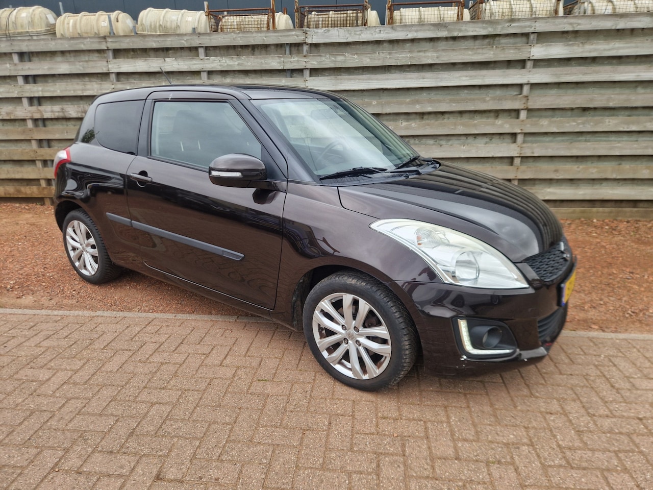 Suzuki Swift - 1.2 Exclusive EASSS 1.2 Exclusive EASSS - AutoWereld.nl