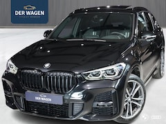 BMW X1 - xDr25e M SPORT / PANODAK / ACC / HEADUP / CARPLAY / 19"
