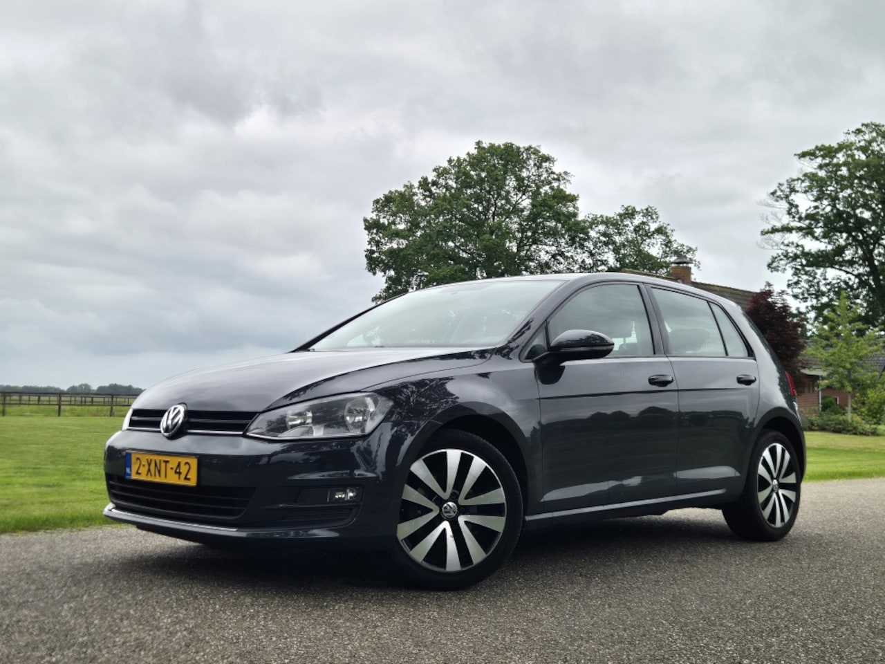 Volkswagen Golf - 1.2 TSI Trend Ed. - AutoWereld.nl