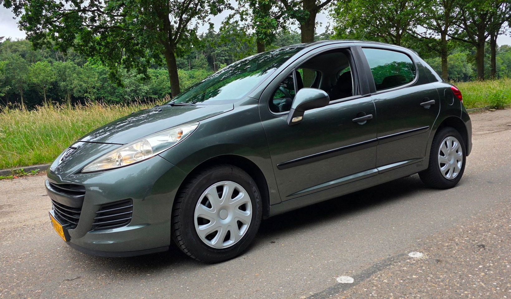 Peugeot 207 - 1.4 - NL Auto - 5 Deurs - Airco - 24-01-2027 APK - AutoWereld.nl