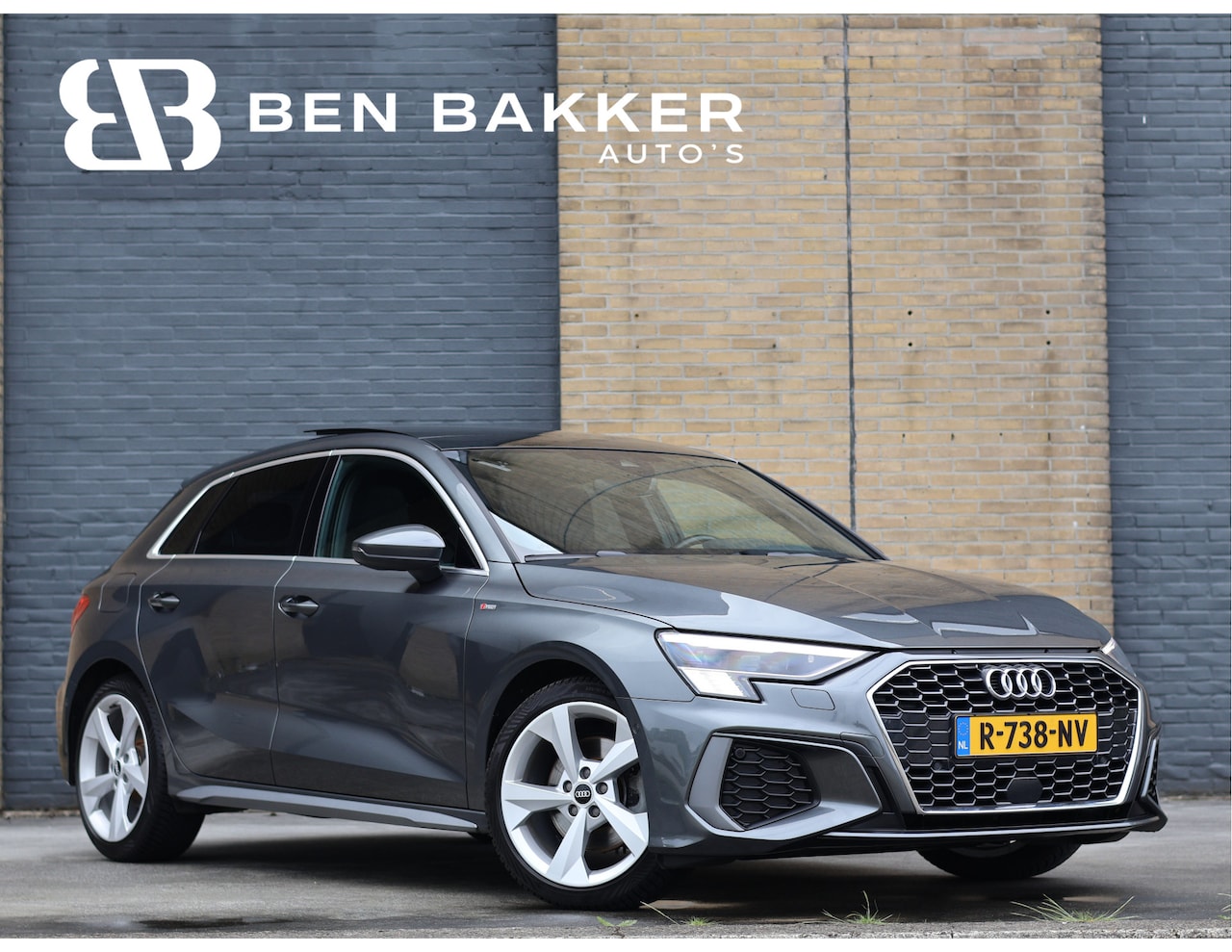 Audi A3 Sportback - 35 TFSI edition one S-Line Pano | Matrix LED | ACC | Keyless | Automaat - AutoWereld.nl