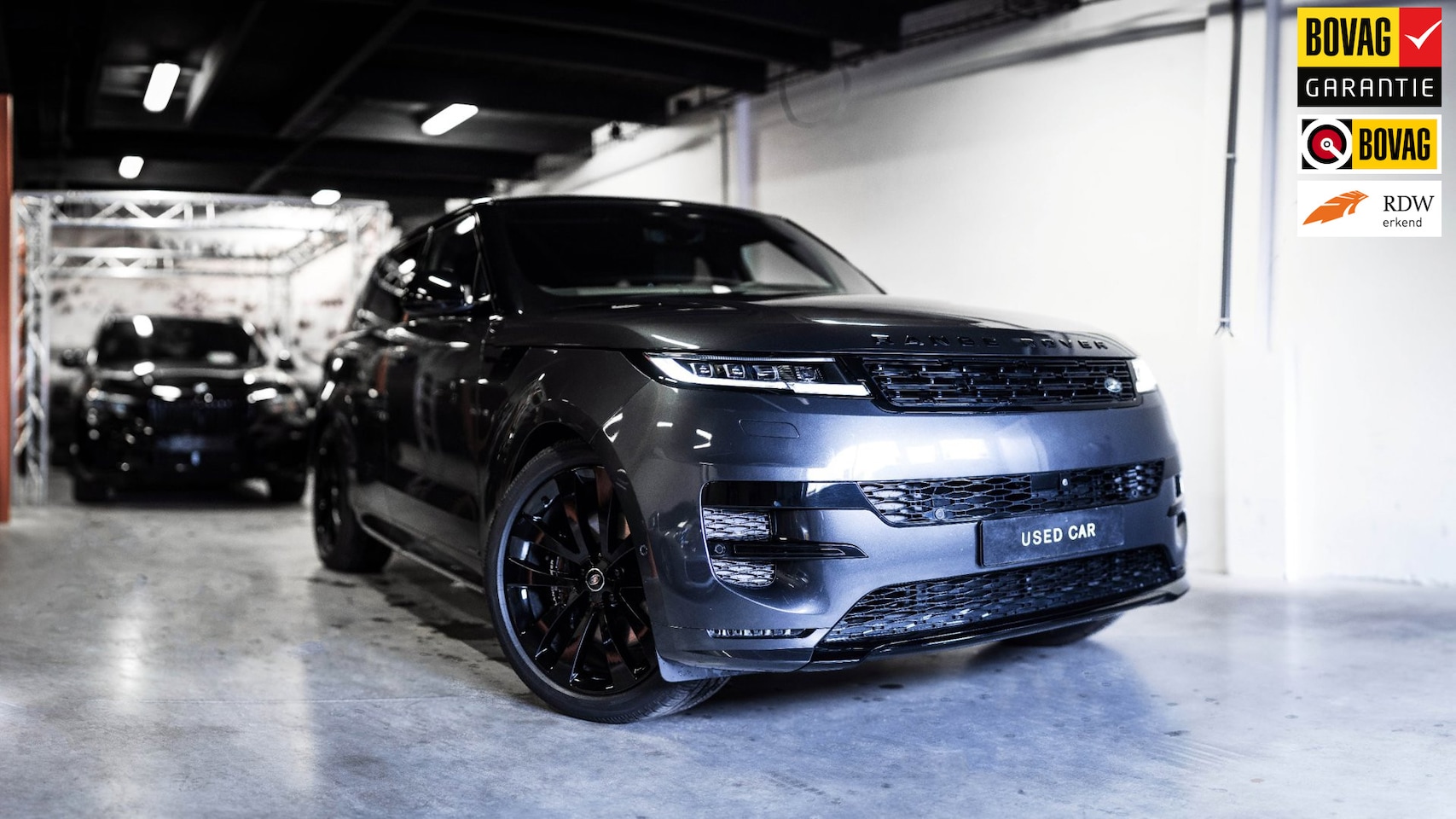 Land Rover Range Rover Sport - 3.0 P550e Autobiography PHEV Black Pack|23" Inch|PANO|Carpathian Grey|Trekhaak|Winter & Co - AutoWereld.nl