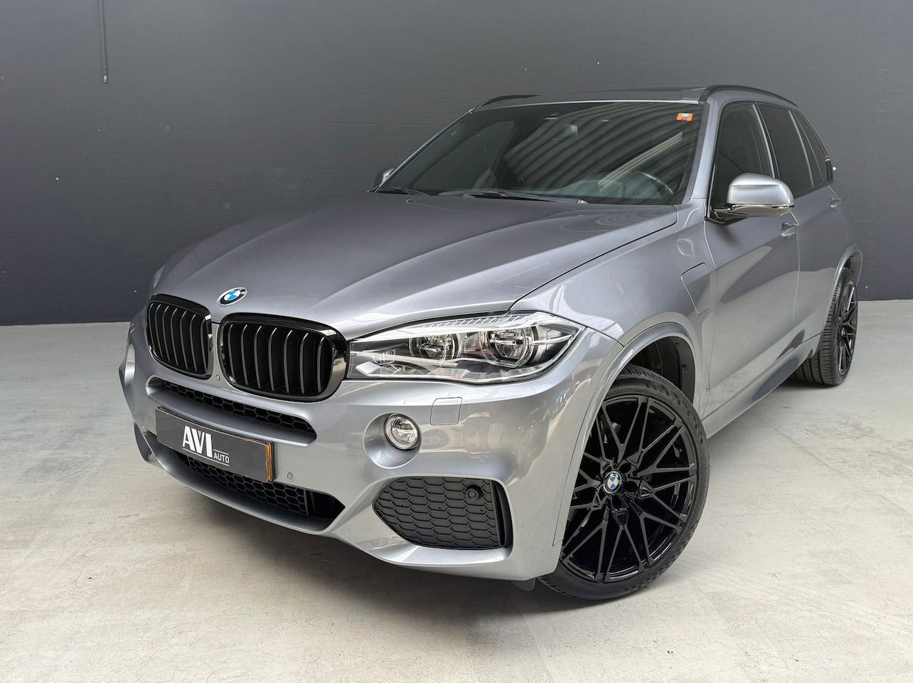 BMW X5 - XDrive40e iPerformance High Executive M-Sport Pano.dak - AutoWereld.nl