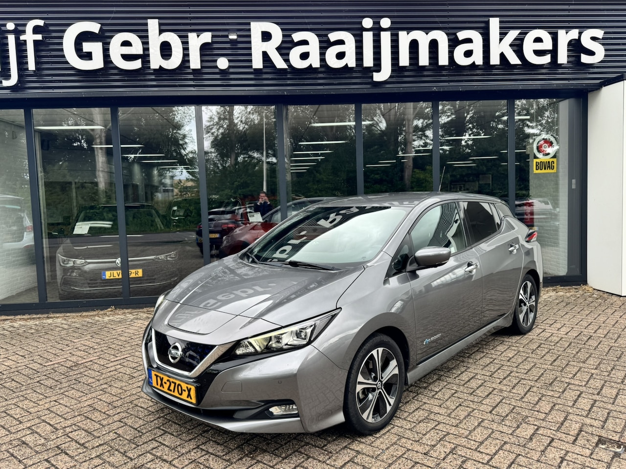 Nissan LEAF - Tekna 40 kWh*Navigatie*Camera*81%SOH* - AutoWereld.nl