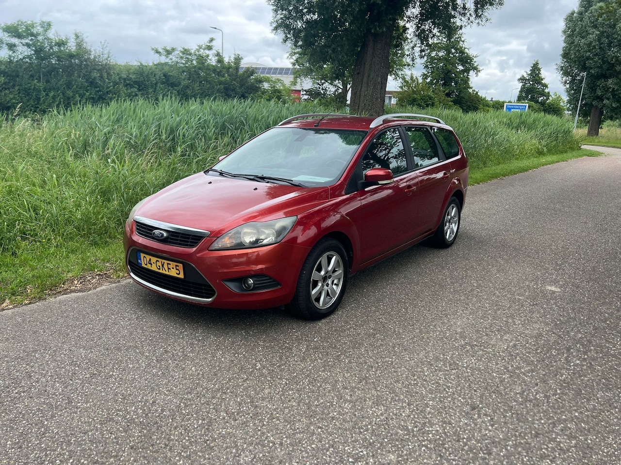 Ford Focus Wagon - 2.0i Titanium Cruise Climate LM Velgen Trekhaak PDC - AutoWereld.nl