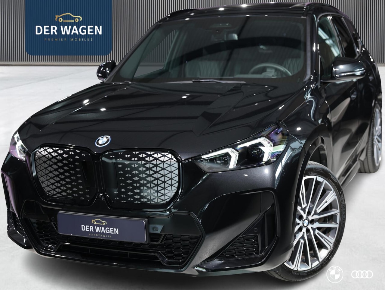 BMW iX1 - xDr30 M SPORT / PANODAK / ACC / HARMANKARDON / HEADUP / MEMORY / 20" - AutoWereld.nl