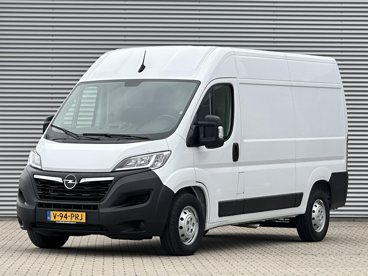 Opel Movano - 2.2D 165 Zwaar L2H2 3.5t Carplay|Cruise|Airco|Trek - AutoWereld.nl