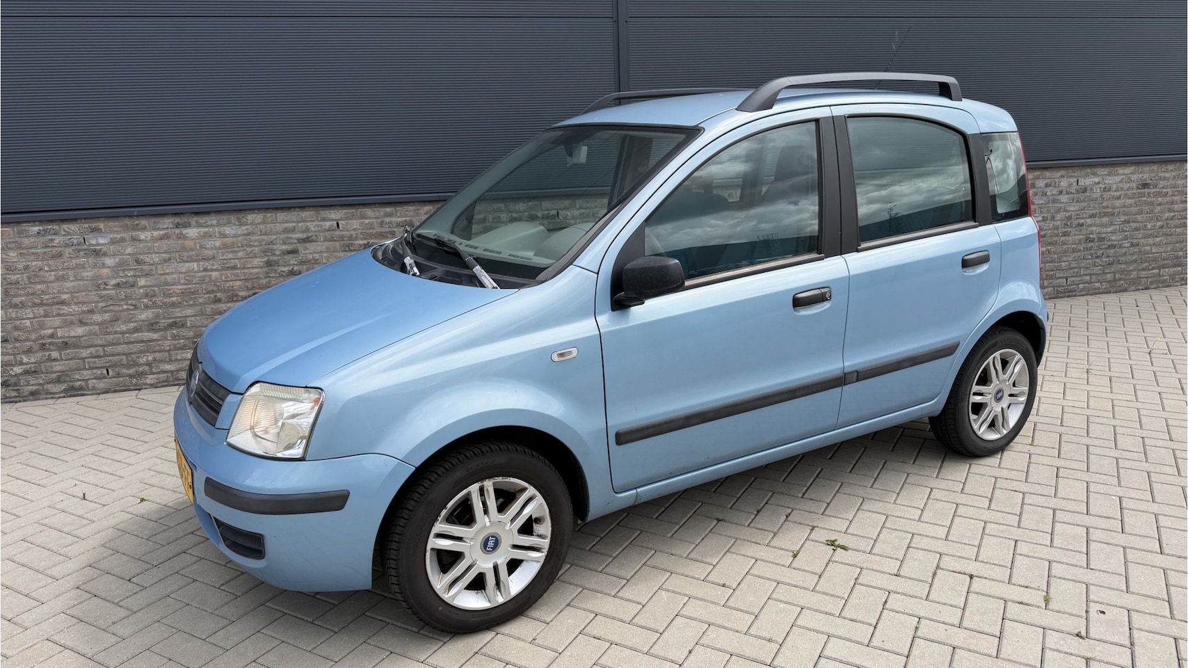 Fiat Panda - 1.2 SportSound Airco / PDC / Sport velgen - AutoWereld.nl