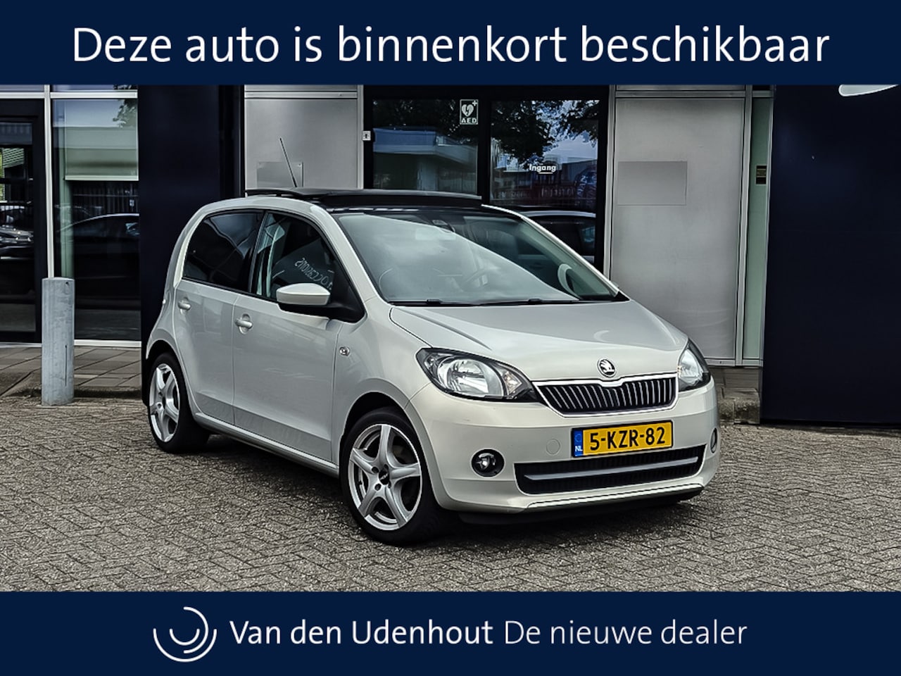 Skoda Citigo - 1.0 Greentech Arctic Air | Panorama | Parkeersensor | Navigatie | Lm velgen // Verwacht ei - AutoWereld.nl