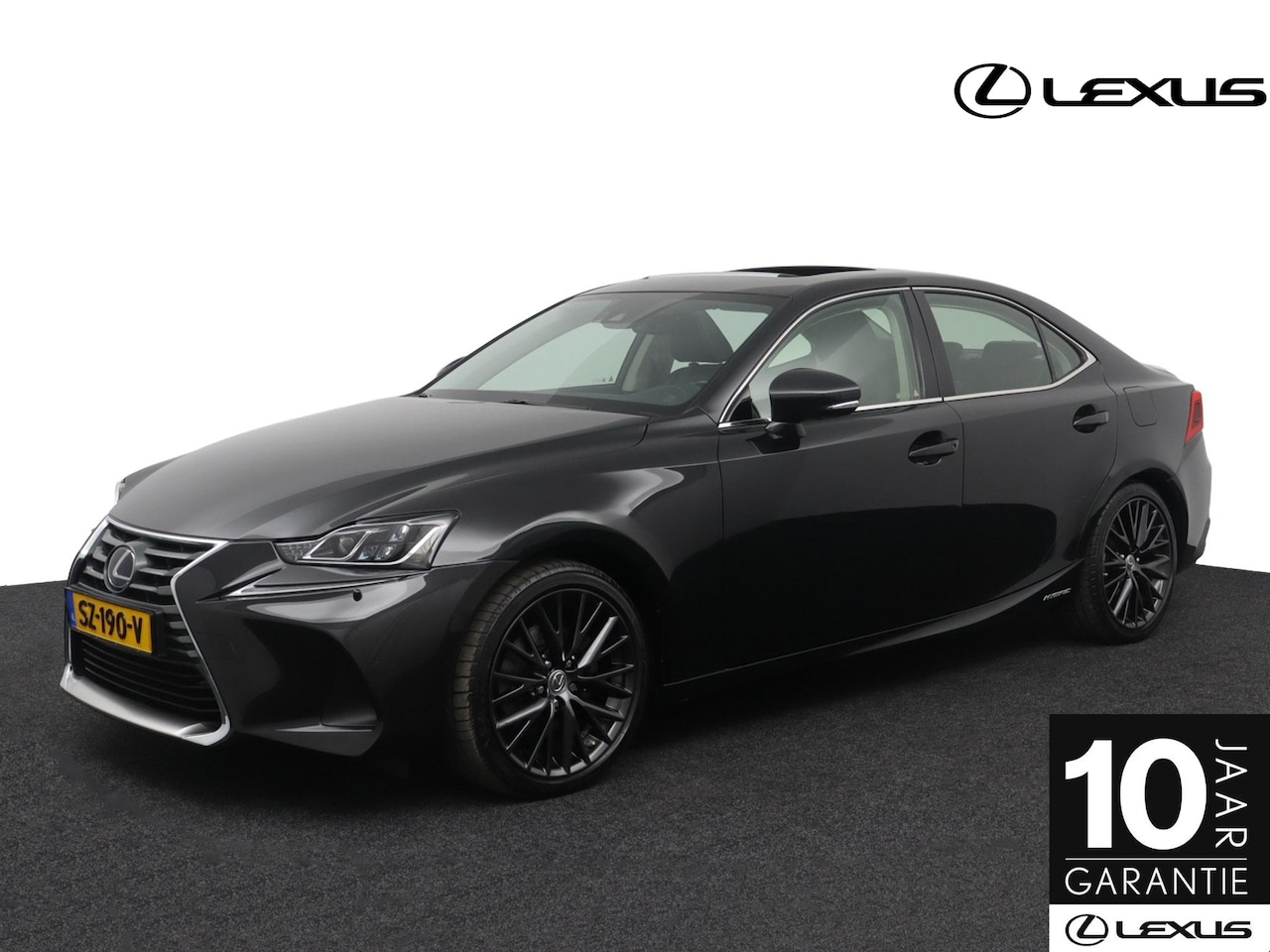 Lexus IS - 300h Hybrid Luxury Line | 1e eigenaar! | Schuif-/kanteldak | Adaptive Cruise Control | Lan - AutoWereld.nl