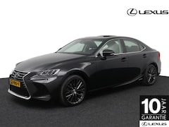Lexus IS - 300h Hybrid Luxury Line | 1e eigenaar | Schuif-/kanteldak | Adaptive Cruise Control | Lane