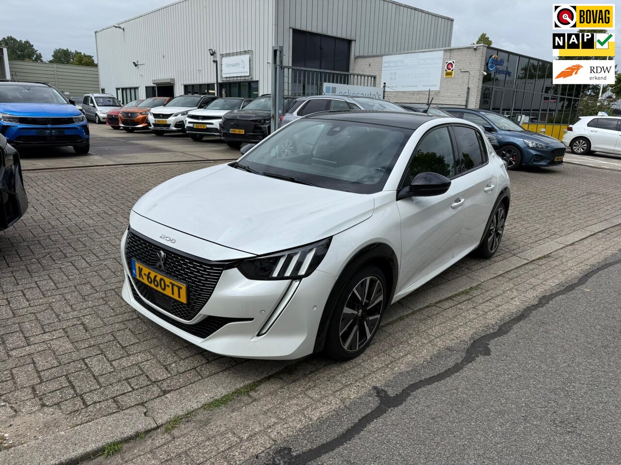 Peugeot 208 - 1.2 PureTech GT-Line 1.2 PureTech GT-Line, Automaat, Panodak, NAP - AutoWereld.nl