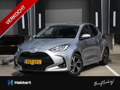 Toyota Yaris - Dynamic 1.5 Hybrid 115pk Automaat 16''LM | STOELVERW. VOOR | ADAPT. CRUISE | DAB | PDC + C