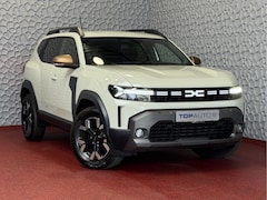 Dacia Duster - 1.6 HYBRID SANDSTONE CAMERA CARLAY NAVI STOEL/STUUR/RUIT VERW. LED PDC