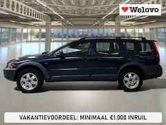 Volvo XC70 - 2.5 T Geartronic Comfort Line 3e bankje, trekhaak, automaat