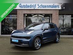 Lynk & Co 01 - 1.5 MY23 6.6Kwh ZWARTE-HEMEL ROLHOES MY23 360-CAMERA PANO/SCHUIF INFINITY DAB NAVI CARPLAY