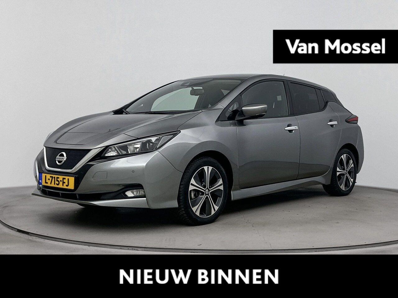 Nissan LEAF - N-Connecta 40 kWh | Apple Carplay/Android | cruise control adaptief | dodehoek detectie | - AutoWereld.nl