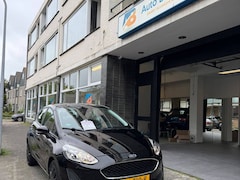 Ford Fiesta - 1.1 Trend NAVI PDC CRUISE CONTROLE