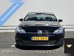 Volkswagen Golf - 1.2 TSI Trendline