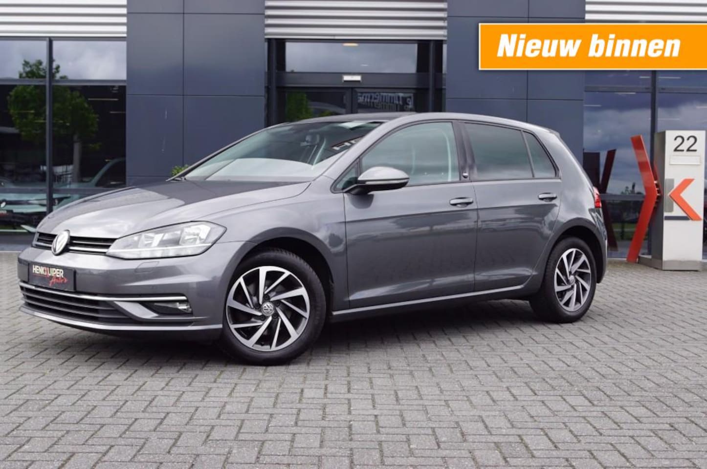 Volkswagen Golf - 1.4 TSI Sound 125pk/ Trekhaak wegklb./ Navi / ACC/ Climatronic/ App-Connect/ PDC - AutoWereld.nl