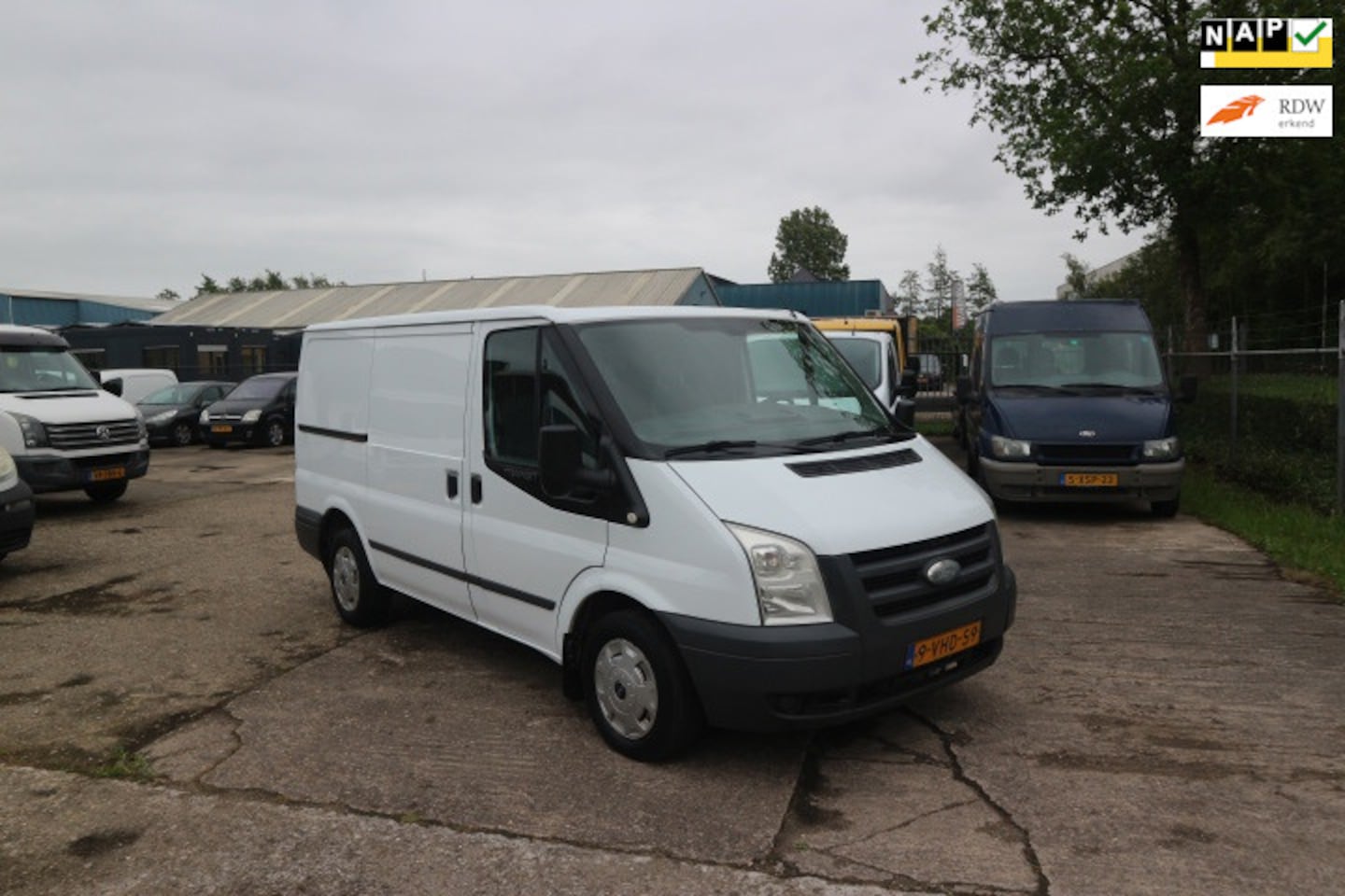 Ford Transit - 260S 2.2 TDCI Economy Edition AIRCO - AutoWereld.nl