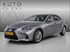 Lexus IS - 300h Hybrid Business Line AUTOMAAT| CAMERA| AIRCO/ECC| CRUISECONTROL| PARKEERSENSOREN| LM