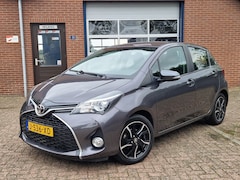 Toyota Yaris - 1.3 VVT-i Lounge 5-drs Airco Navi Camera Trekhaak L.m.v