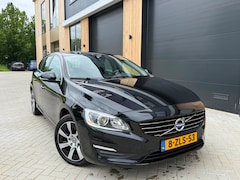 Volvo V60 - 2.4 D6 AWD Plug-In Hybrid (bj 2015) XENON|NAVI|STOELVERW