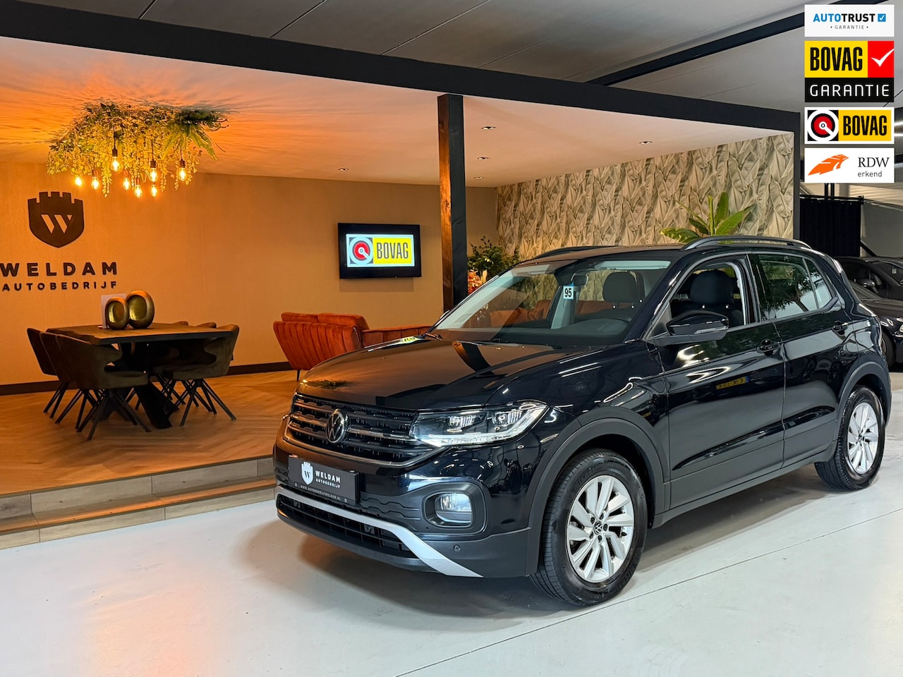 Volkswagen T-Cross - 1.0 TSI Style | Automaat | Digitale Cockpit | CarPlay | Stoelverwarming | Trekhaak | LED | - AutoWereld.nl