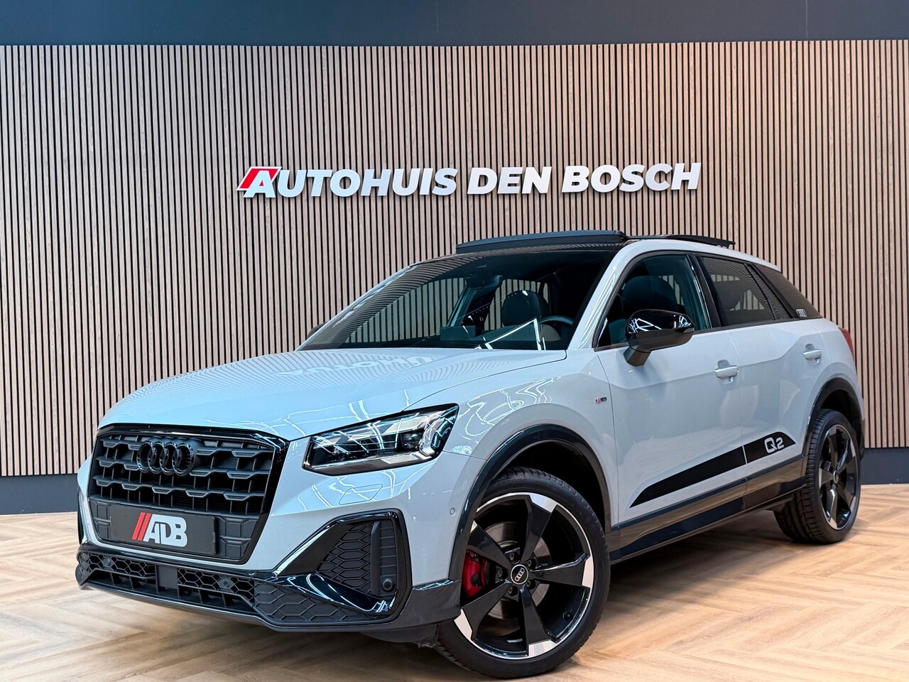 Audi Q2 - 35 TFSI S Line. Pano - Matrix - Ambiance - B&O - ACC - AutoWereld.nl