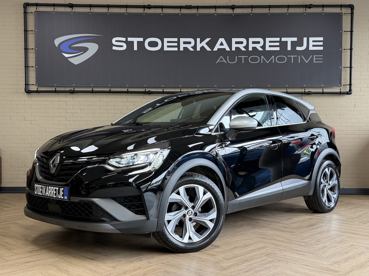 Renault Captur - 1.3 MHEV 160 R.S. Line | Groot Navi | 18 " | Camera | Led | Stoel & Stuur Verwarming 100% - AutoWereld.nl