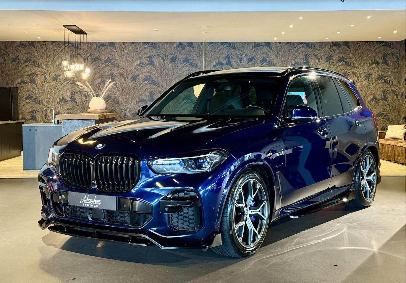 BMW X5 - xDrive45e I M-Zetels I Luchtvering I SkyLounge I VOL! - AutoWereld.nl