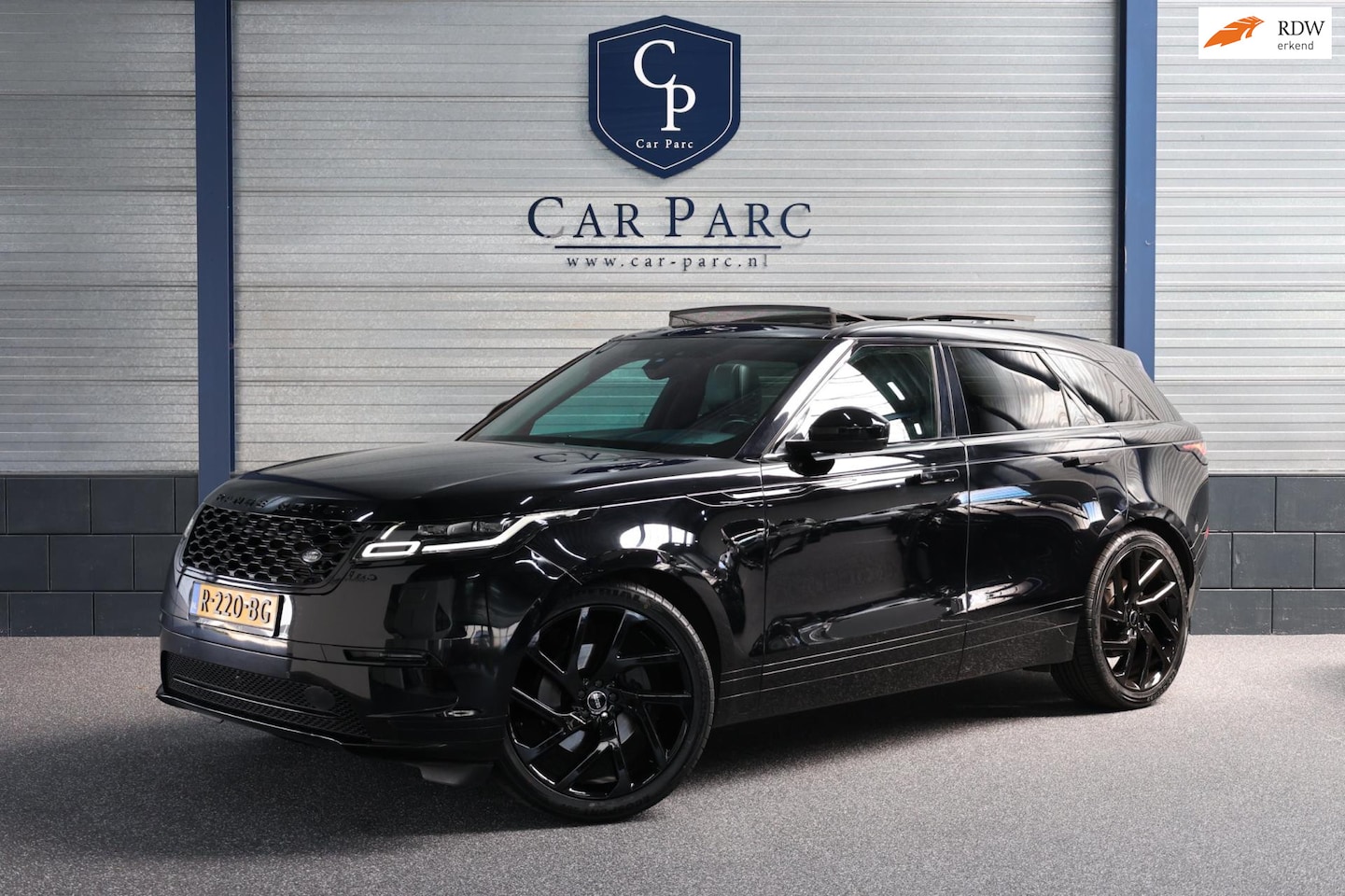 Land Rover Range Rover Velar - 3.0 D300 AWD R-Dynamic HSE LED/VIRTUAL/SFEER/PANO/LEER+S.VERWARMING/CAM/ACC/ECC/12 MND GAR - AutoWereld.nl