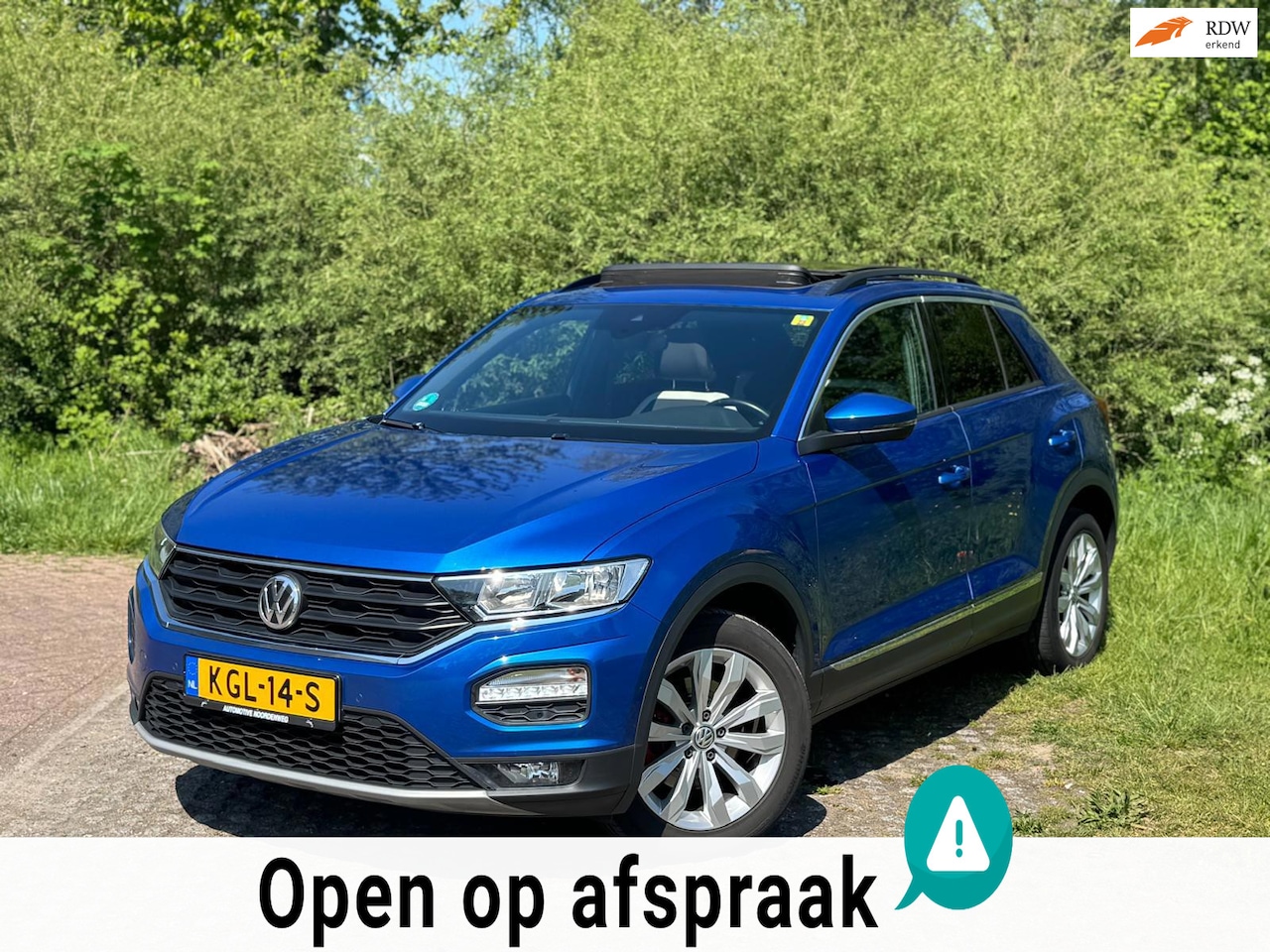 Volkswagen T-Roc - 1.5 TSI / AUTOMAAT / PANO / CAMERA - AutoWereld.nl