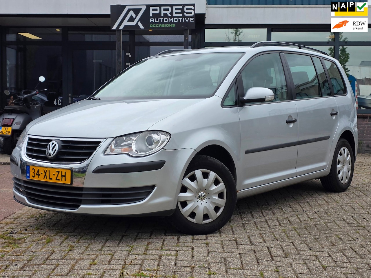 Volkswagen Touran - 1.6 Trendline Business | 7-persoons - AutoWereld.nl