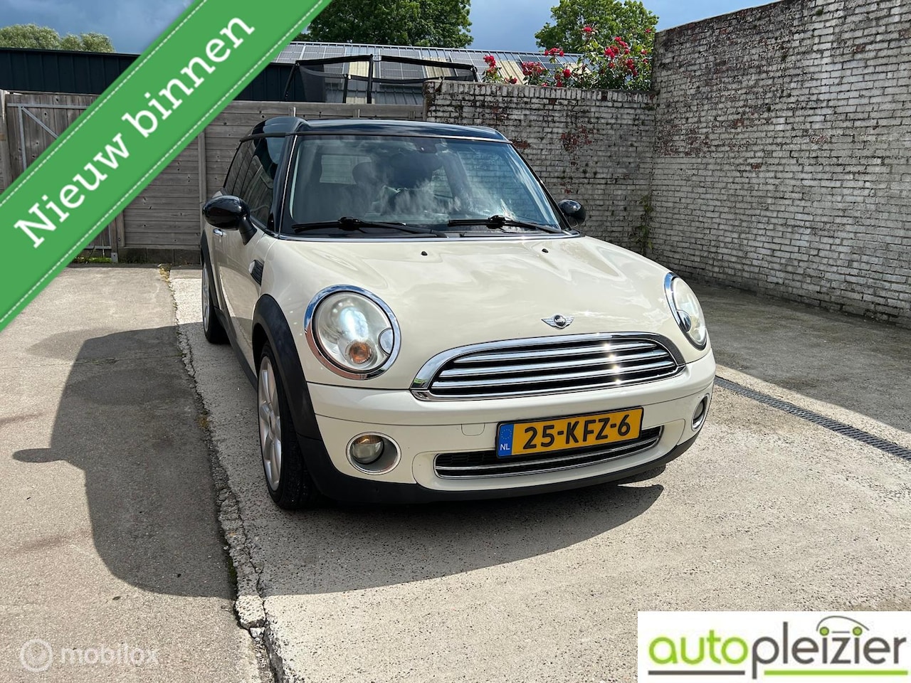 MINI Clubman - 1.6 Cooper Chili|Trekhaak|Xenon|Navi|APK+OH nw|leer - AutoWereld.nl
