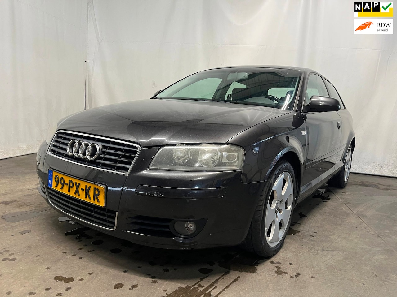 Audi A3 - 2.0 TDI Ambition SCHADEAUTO! - AutoWereld.nl