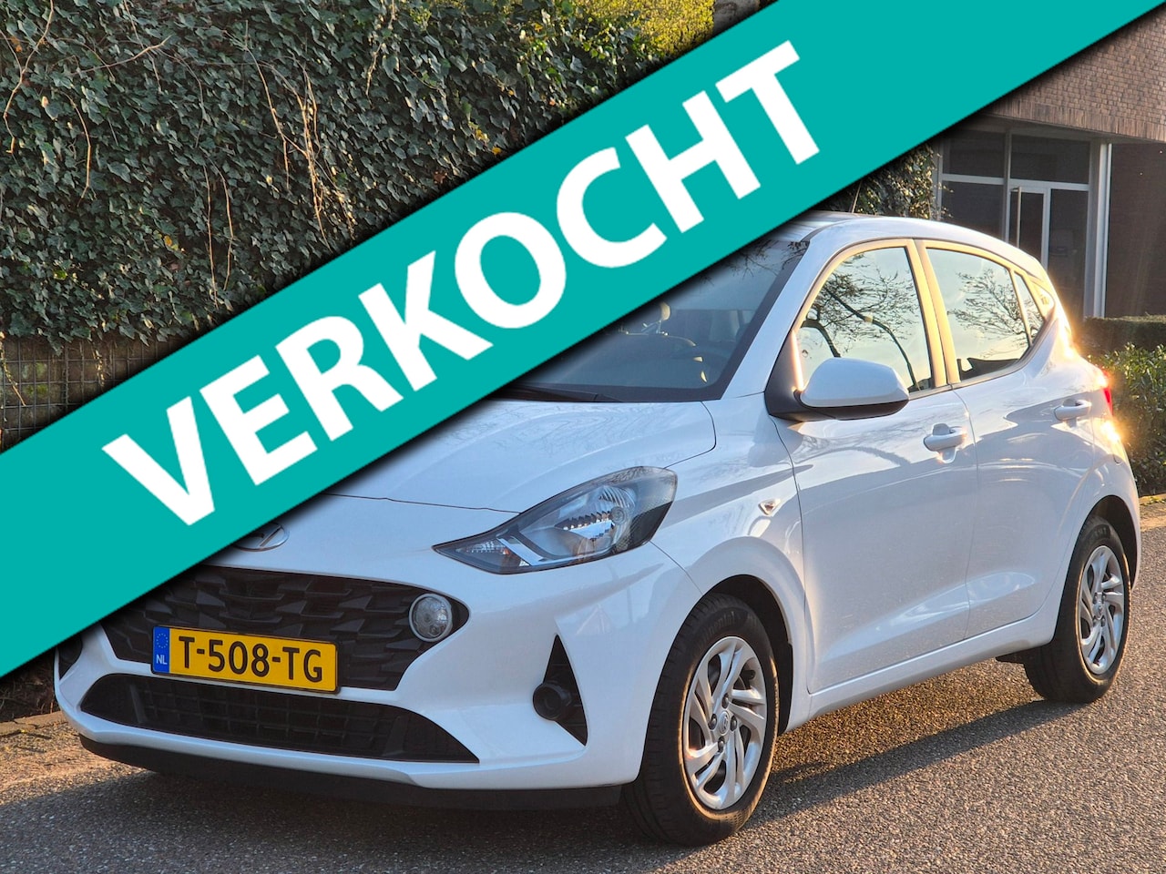 Hyundai i10 - Android Apple CarPlay 100% Dealer onderhouden Fabrieksgarantie 1.0 Comfort - AutoWereld.nl