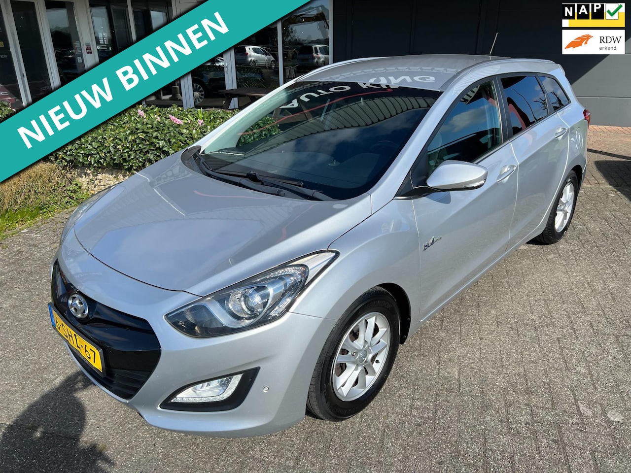 Hyundai i30 Wagon - 1.6 iDrive NAV I ECC I CAM I PDC I APK+NAP - AutoWereld.nl