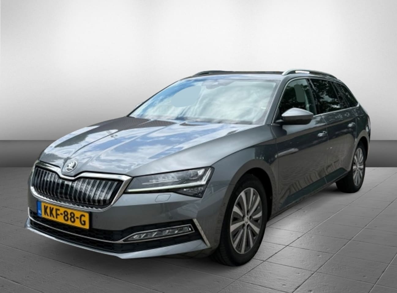 Skoda Superb Combi - Adaptive Cruise Apple Carplay - AutoWereld.nl