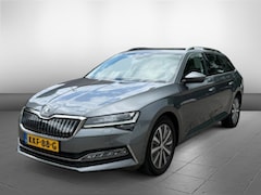 Skoda Superb Combi - Adaptive Cruise Apple Carplay