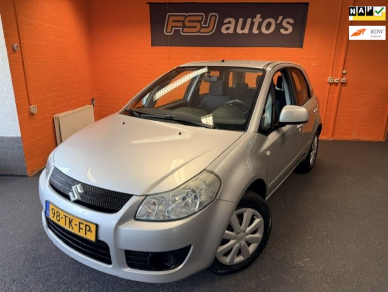 Suzuki SX4 - 1.6 Comfort / Airco / Trekhaak / APK 11-06-2027 - AutoWereld.nl