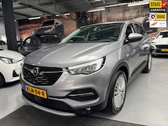 Opel Grandland X - 1.2 Turbo Innovation / Camera / Carplay