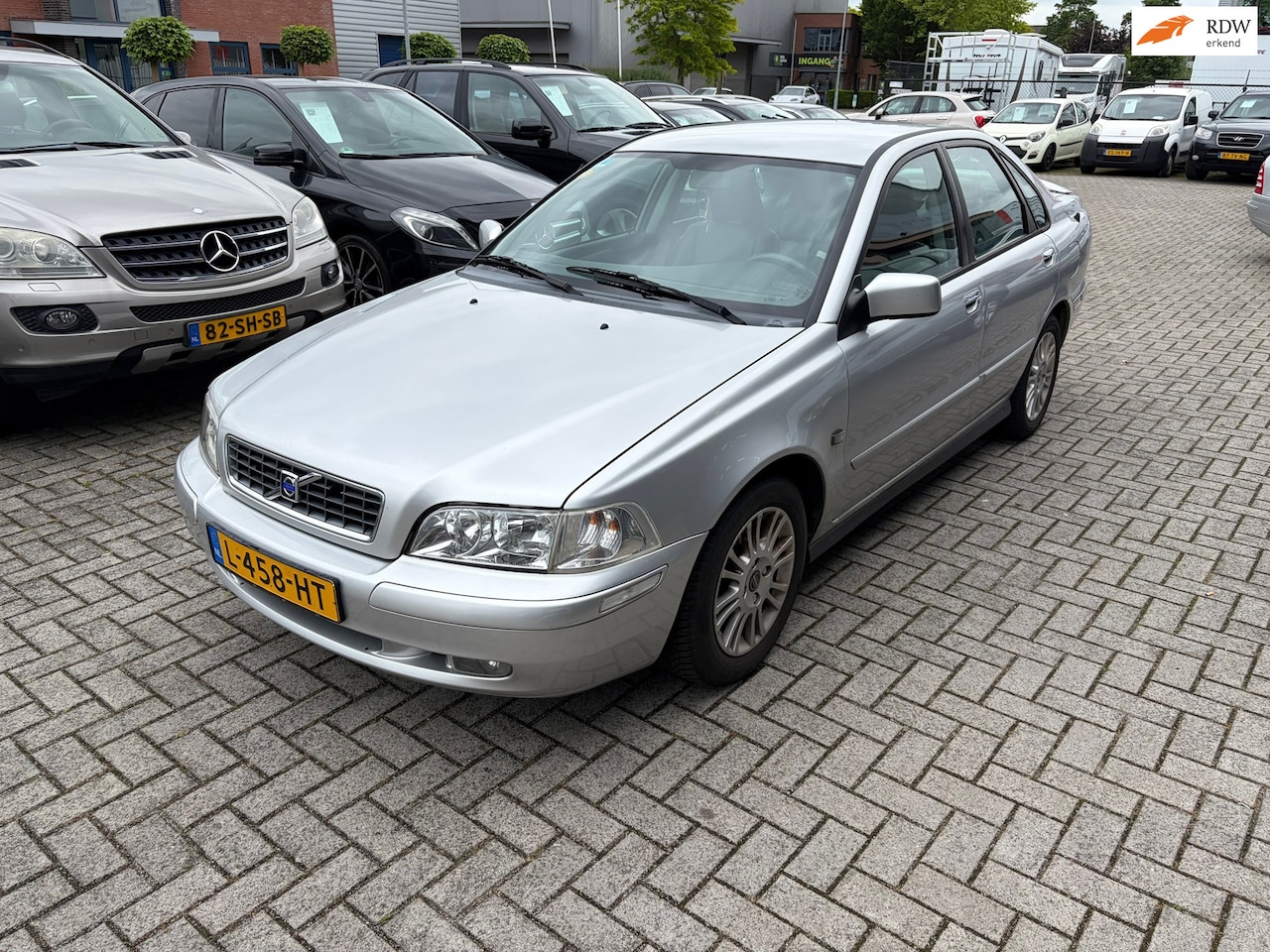 Volvo S40 - 1.8 Europa 1.8 Europa,AUT,TREKHAAK,LEDER,CRUISE,APK 4-27..... - AutoWereld.nl