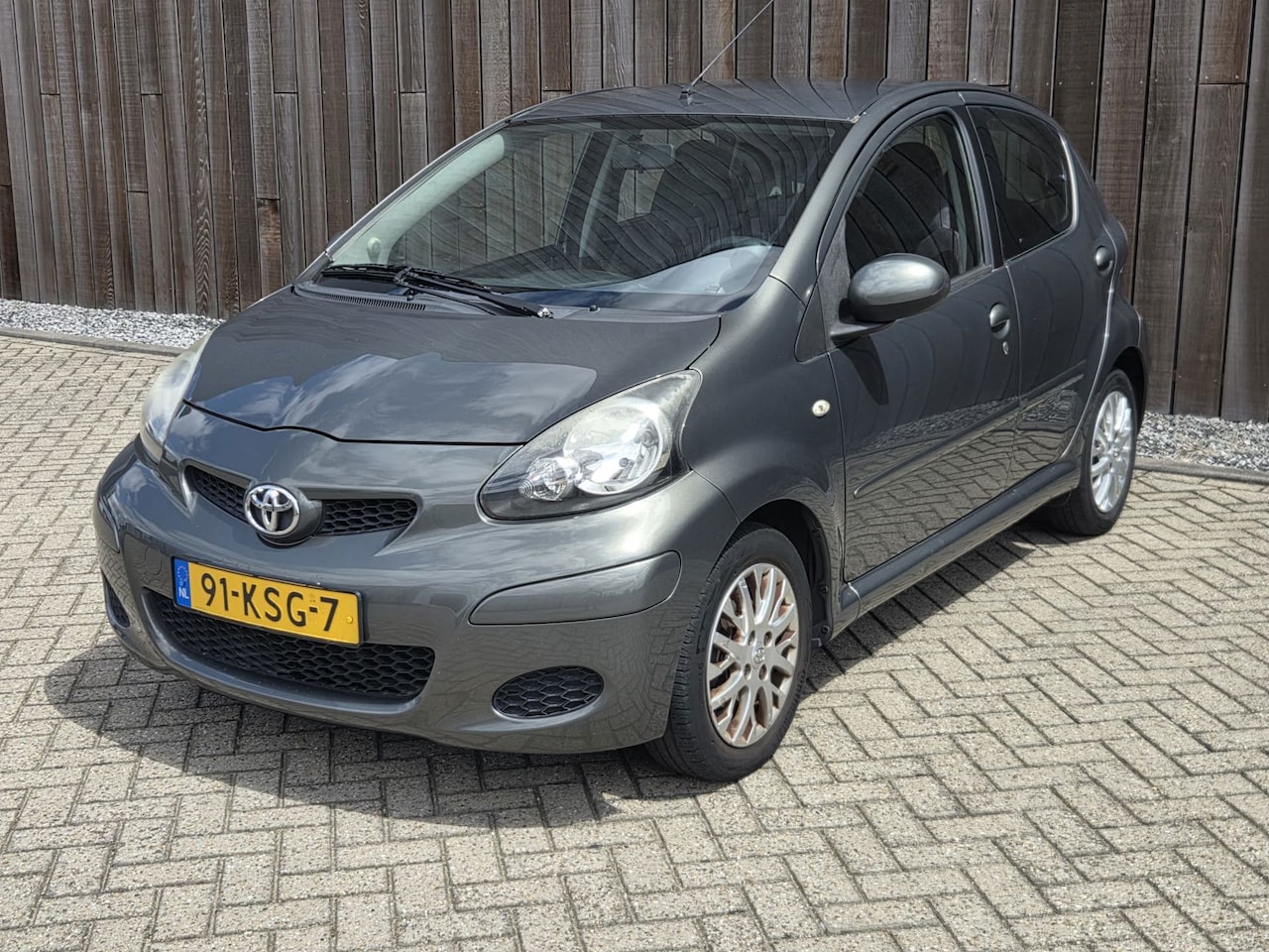 Toyota Aygo - 1.0-12V Aspiration Green 1.0-12V Aspiration Green 5Drs - AutoWereld.nl