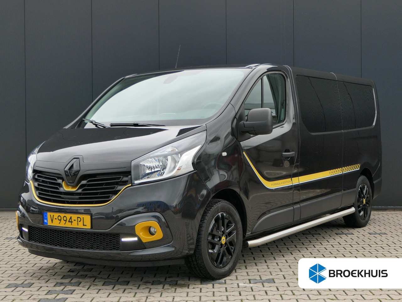 Renault Trafic - 1.6 dCi T29 L2H1 Formula Edition Yellow Energy | Navigatie | Climate Control | Parkeersens - AutoWereld.nl
