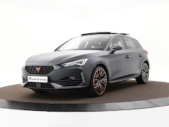 CUPRA Leon - 1.4 245pk DSG e-Hybrid VZ Business · Panoramadak · Stoelverwarmig · Apple/Android Car Play