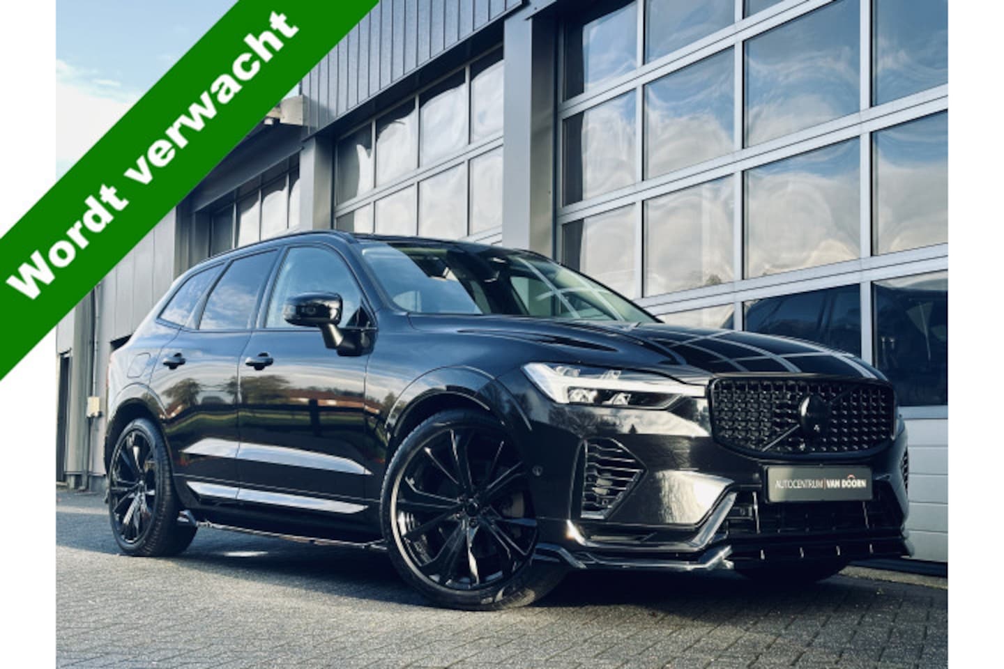 Volvo XC60 - 2.0 T6 Plug-in hybrid | AWD | Panodak | Luchtvering | Bower Wilkins | Trekh. | Camera | St - AutoWereld.nl