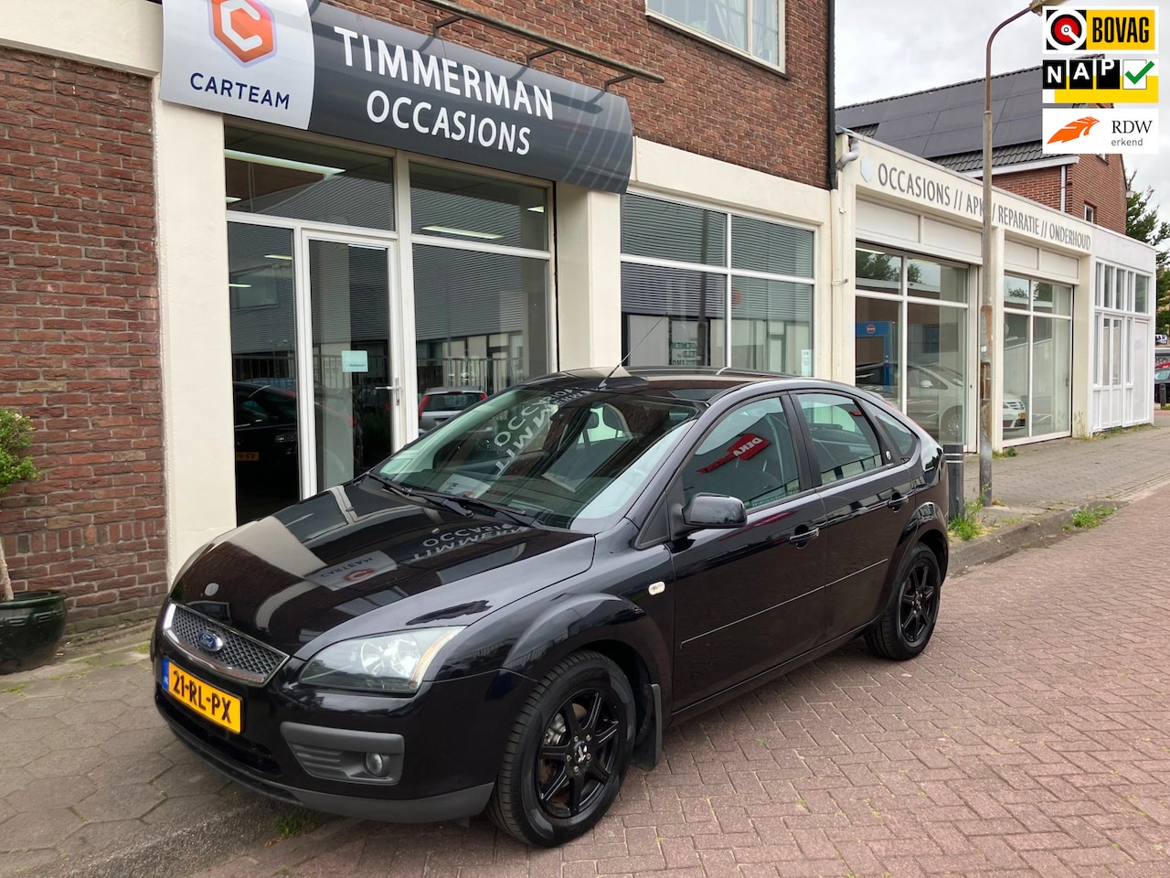Ford Focus - 1.6-16V Ghia|Automaat|Cruise-Climate Ctrl| - AutoWereld.nl